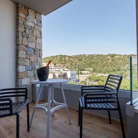 בית הארחה Maradiva View (adults Only) 3*