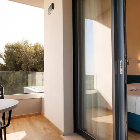Πανσιόν Maradiva View (adults Only) 4*